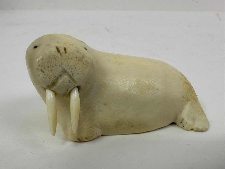 Just Added - Vintage Alaskan Walrus Carving 2.5'W [Photo 2]
