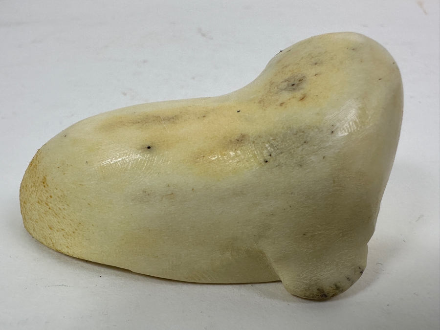 Just Added - Vintage Alaskan Walrus Carving 2.5'W [Photo 3]