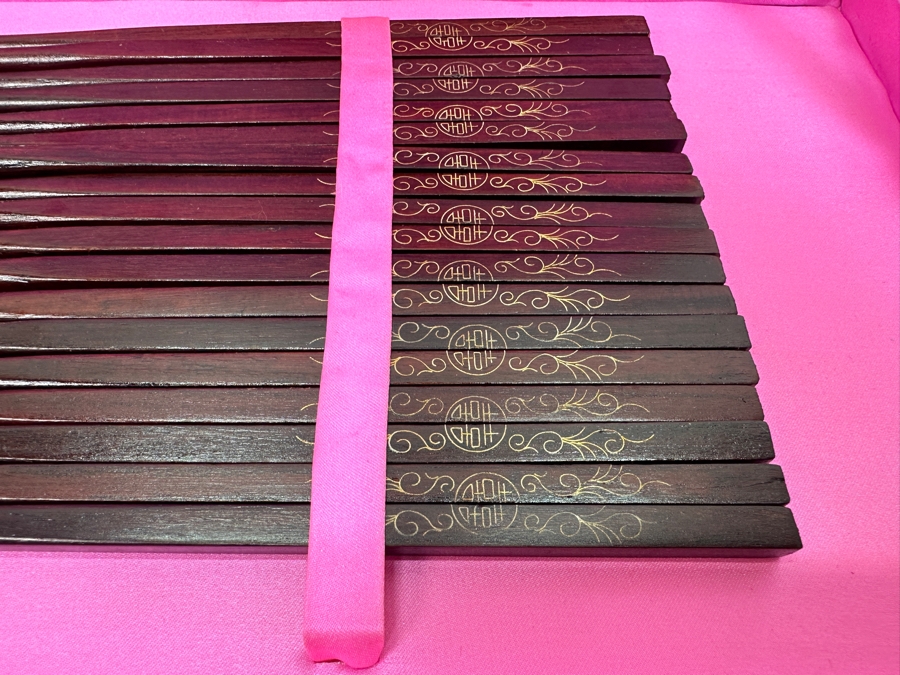 Just Added - New Set Of Wooden Chopsticks [Photo 2]