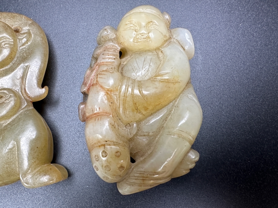 (2) Vintage Chinese Carved Jade Pendants [Photo 2]