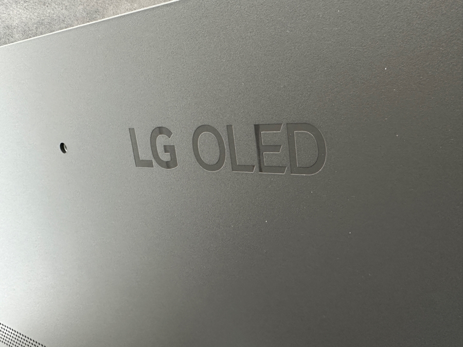 LG 2024 55' OLED Evo 55C4 4K Smart TV With Original Box [Photo 5]