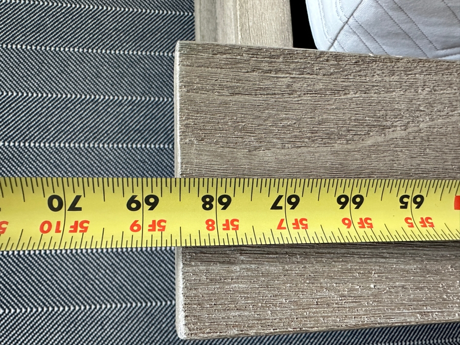 Pottery Barn Queen Bed 68.5W X 87.5L X 50H With Casper Snug Mattress 57 X 77 And Ease Adjustable Bed  [Photo 10]