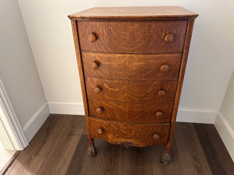 Vintage Tiger Oak 5-Drawer Chest Of Drawers Dresser 21W X 18.5D X 35.5H [Photo 1]