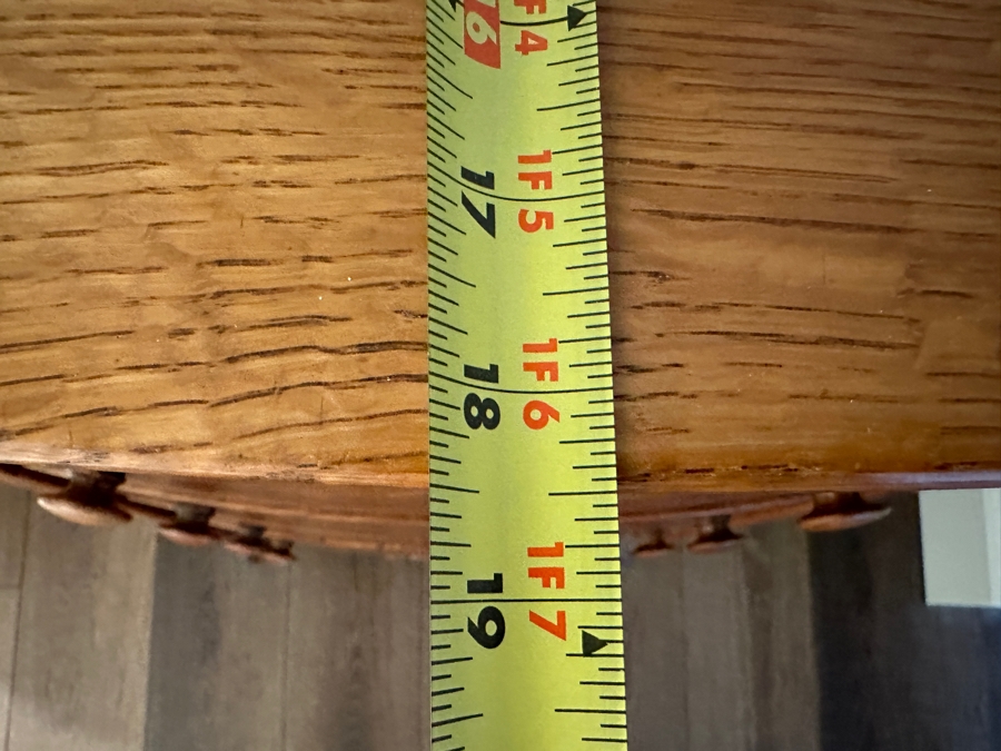 Vintage Tiger Oak 5-Drawer Chest Of Drawers Dresser 21W X 18.5D X 35.5H [Photo 8]