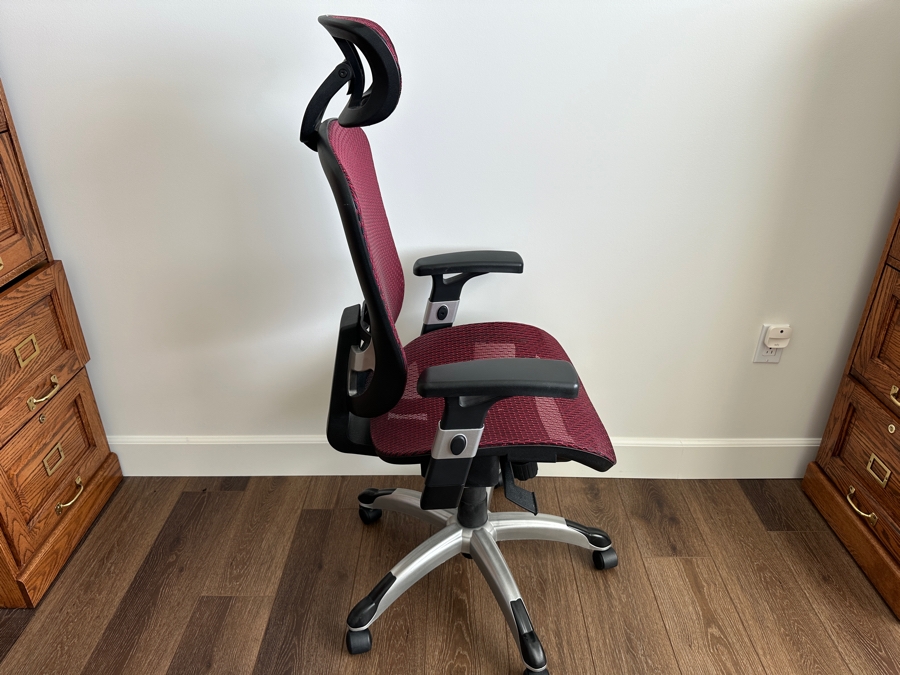 Office Chair [Photo 2]