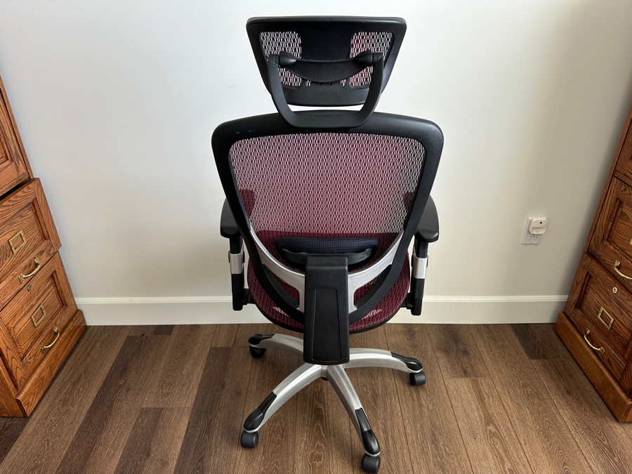 Office Chair [Photo 3]