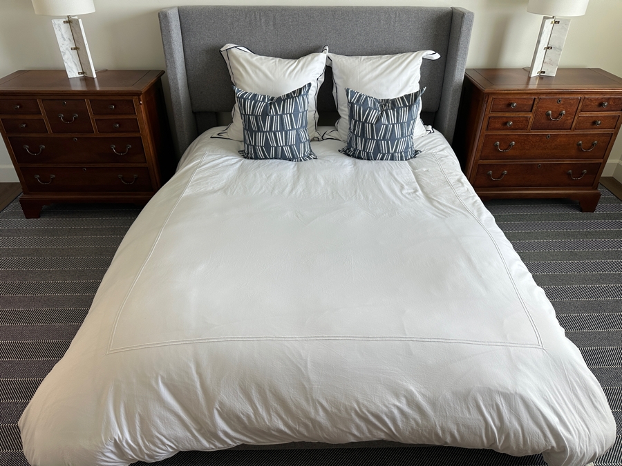 Just Added - Pottery Barn Upholstered Headboard Bed Frame 64W X 84D X 47H With Casper Snug Queen Size Mattress 60 X 80 [Photo 4]