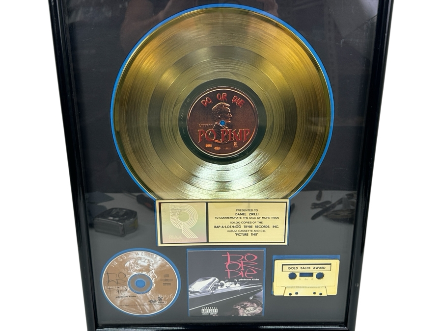 Framed Gold Record Do Or Die Po Pimp Gold Sales Award Presented To Daniel Zirilli To Commemorate The Sale Of 500,000 Copies Of The Rap-A-Lot/Noo Trybe Records 'Picture This' Framed 17 X 21 [Photo 1]