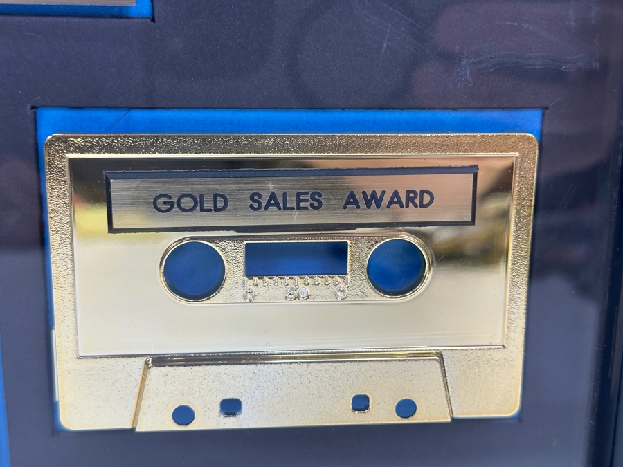 Framed Gold Record Do Or Die Po Pimp Gold Sales Award Presented To Daniel Zirilli To Commemorate The Sale Of 500,000 Copies Of The Rap-A-Lot/Noo Trybe Records 'Picture This' Framed 17 X 21 [Photo 7]