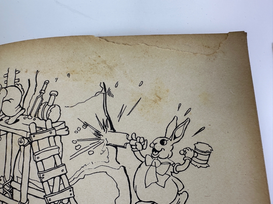 Vintage French Walt Disney Book Les Petits Lapins & French Paper Advertisement For Walt Disney's Les 101 Dalmations [Photo 22]