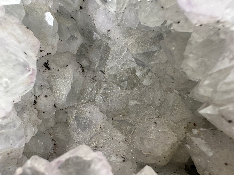 Large Polished Geode Half 7W [Photo 4]