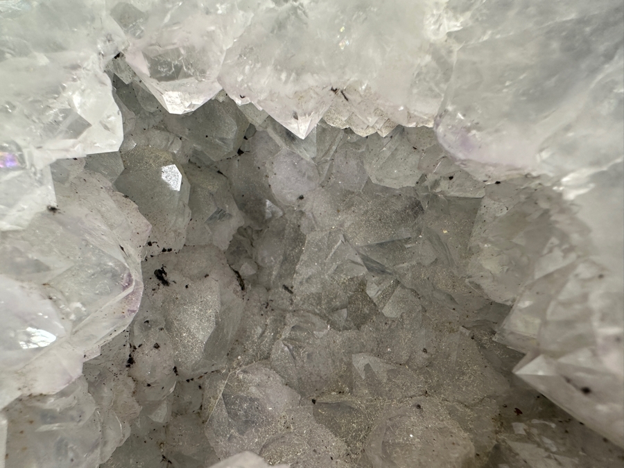 Large Polished Geode Half 7W [Photo 5]