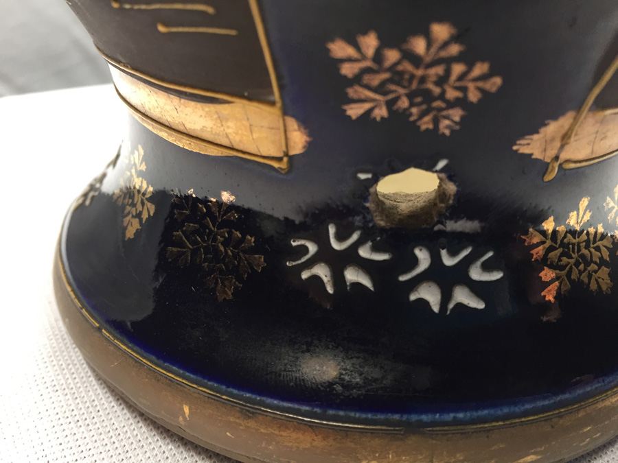 Japanese Pottery Vase Made Into Table Lamp [Photo 18]