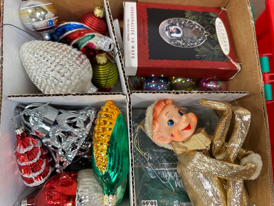 Vintage Glass Christmas Ornaments [Photo 8]