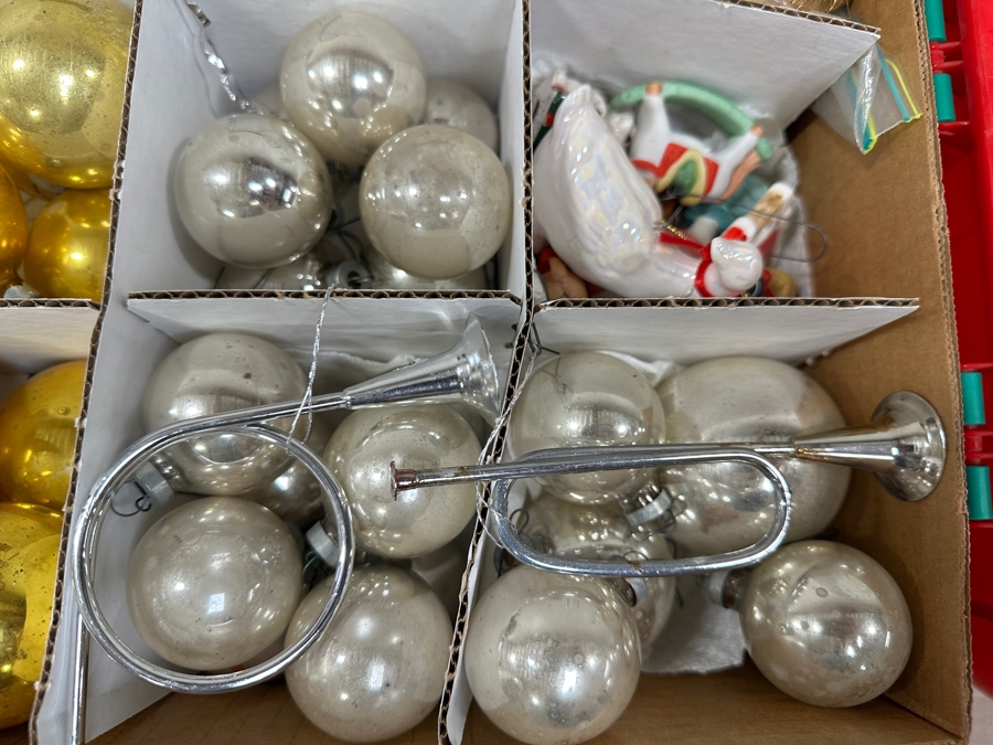 Vintage Glass Christmas Ornaments [Photo 7]