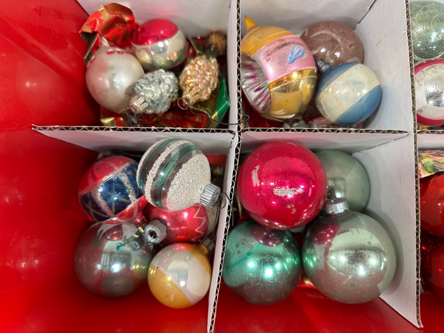 Vintage Glass Christmas Ornaments [Photo 3]