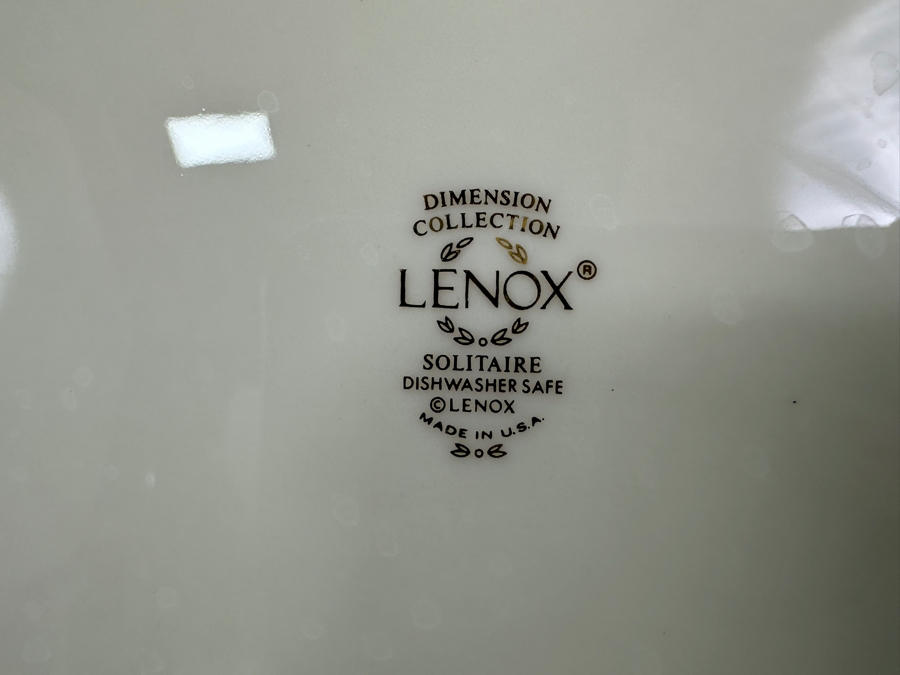 (12) Lenox Solitaire Dimension Collection 9 3/8'W Porcelain Plates Retails $600 [Photo 5]