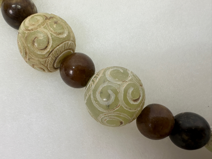 Vintage Chinese Carved Jade / Stone 28' Necklace And Vintage Chinese Carved Jade Seal [Photo 3]