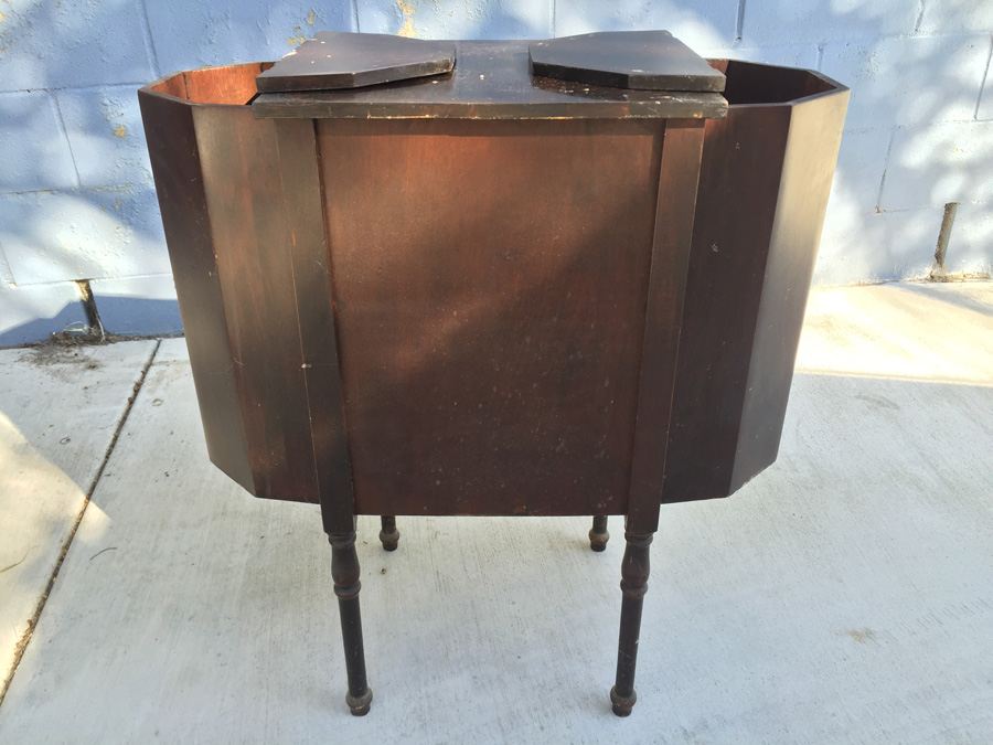Vintage Martha Washington-Style Sewing Cabinet [Photo 16]