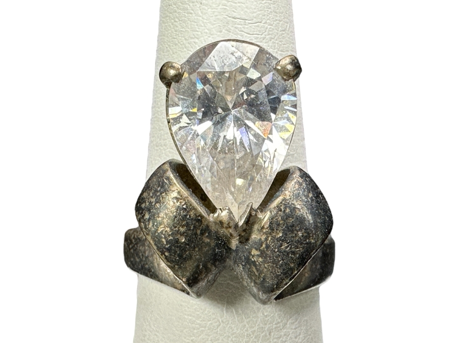 Sterling Silver Ring Size 8 11.0g