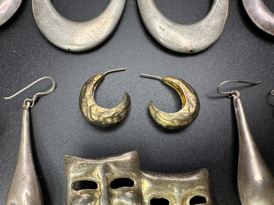 Five Pairs Of Sterling Silver Earrings & One Sterling Silver Brooch Pin 64.9g [Photo 3]