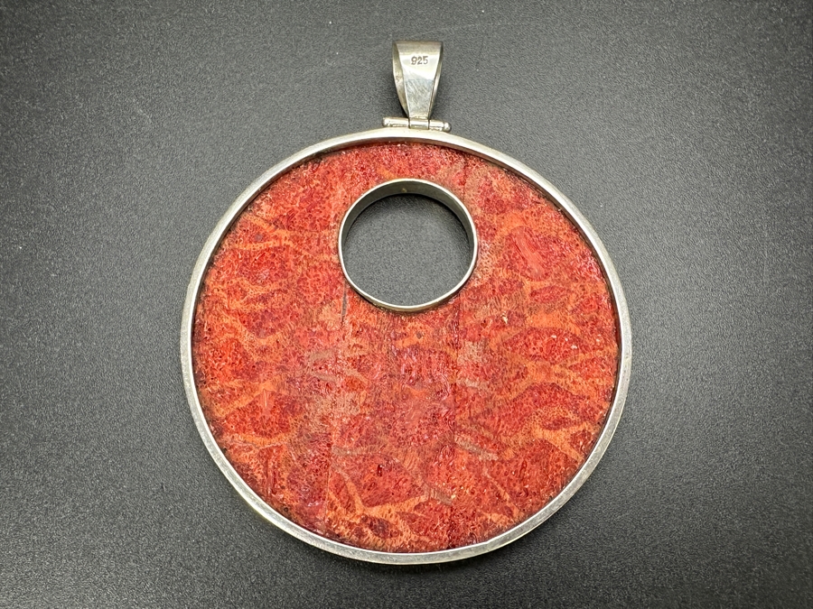 Sterling Silver Framed Red Coral Pendant 19.3g [Photo 2]