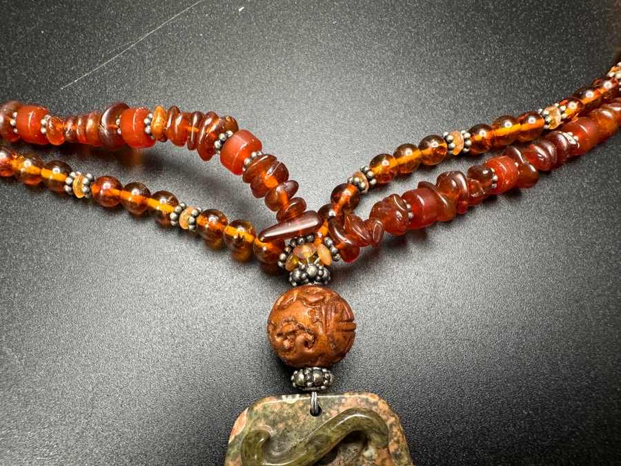 Amber & Sterling Silver Beaded 20' Necklace With Carved Stone Dragon Pendant 55.6g [Photo 3]