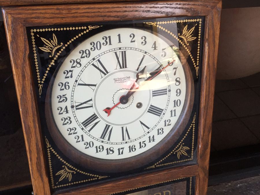 Reproduction Regulator Clock - New England Clock  Farmington, Conn. 1974 [Photo 5]