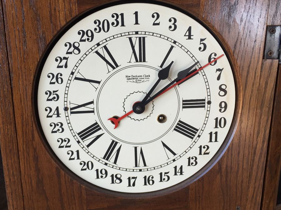 Reproduction Regulator Clock - New England Clock  Farmington, Conn. 1974 [Photo 3]