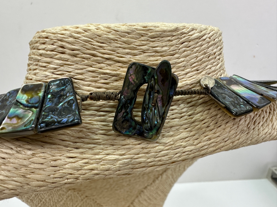 Abalone Shell Statement Necklace [Photo 5]