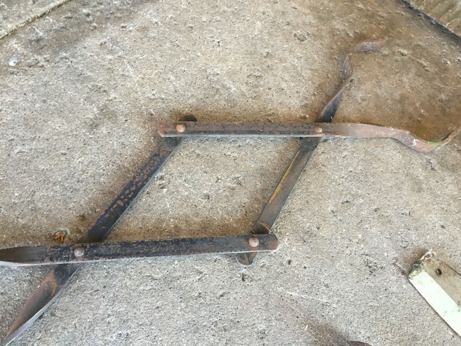 Lot of Vintage Tools Including Garden Tools [Photo 8]