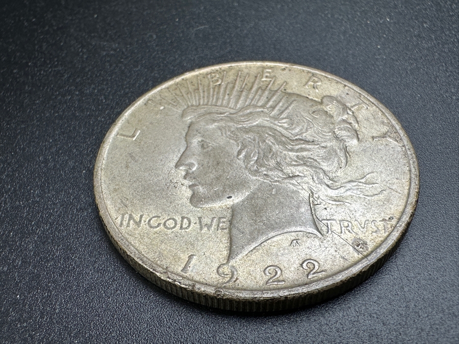 1922 Peace Silver Dollar [Photo 2]