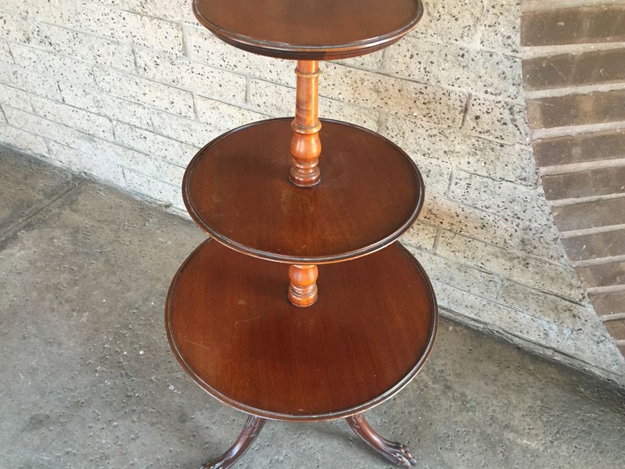 Chippendale Style Mahogany 3-Tier Dumb Waiter [Photo 5]