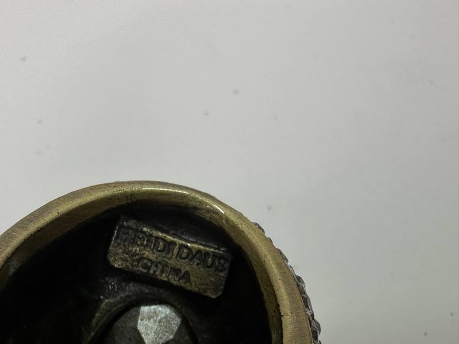 Heidi Daus Ring [Photo 6]