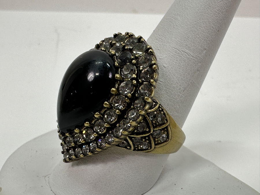 Heidi Daus Ring [Photo 3]