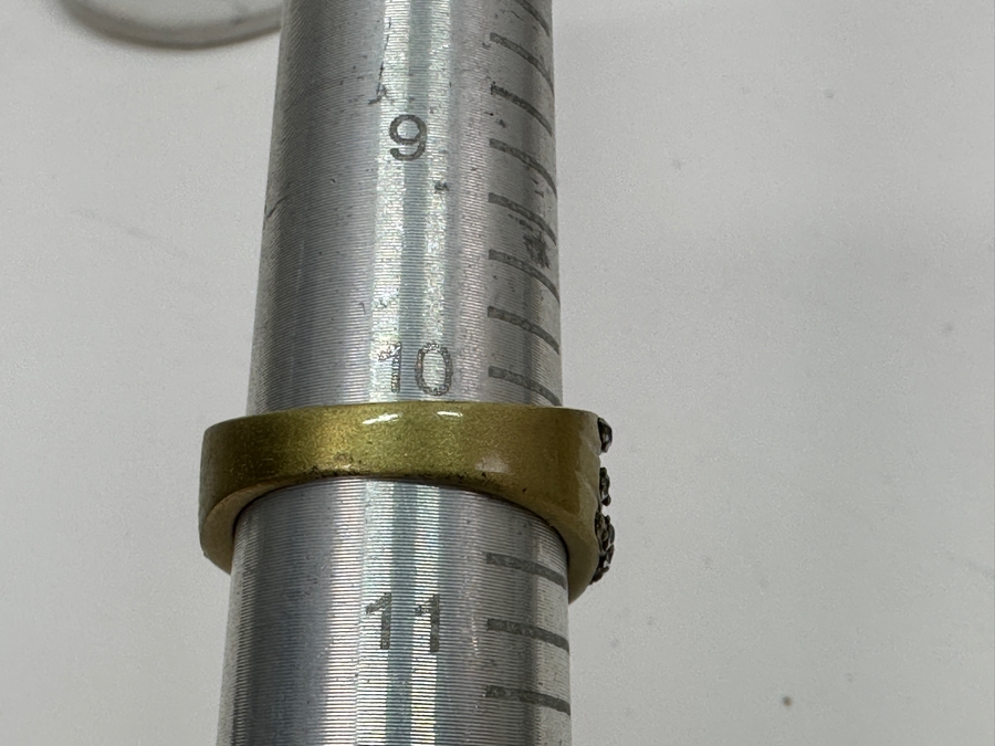 Heidi Daus Ring [Photo 5]