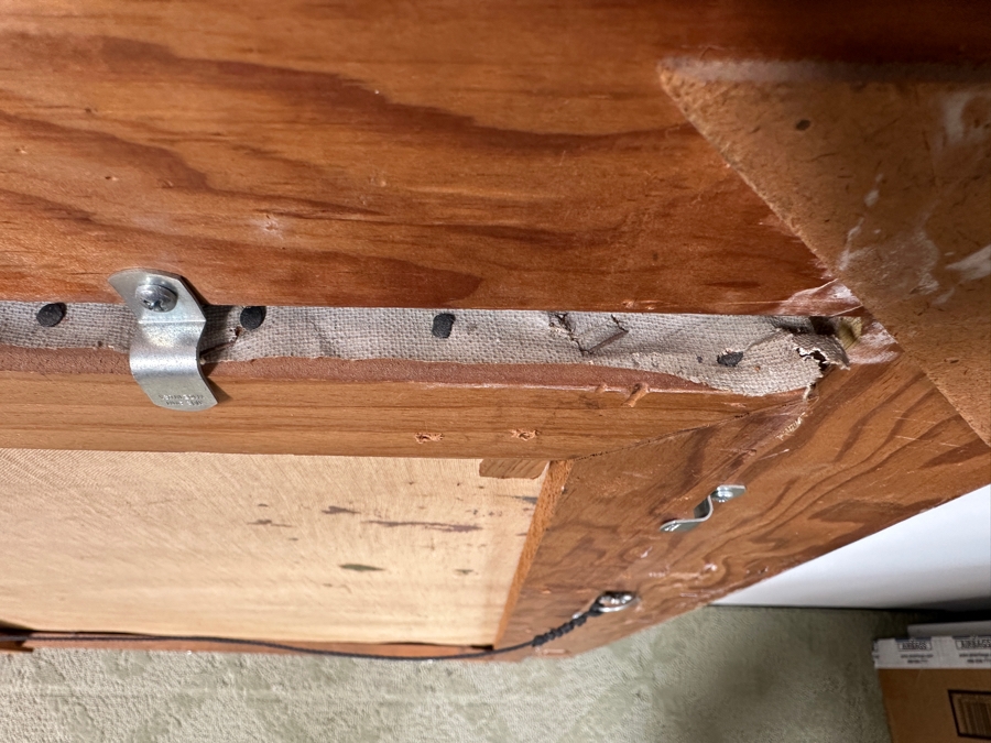 Stunning Original Oil Painting On Canvas Of Horses With Jockeys Racing At A Track Signed 'Bueno' 1962 Lower Right - Provenance From The Former Owner Of The Hotel Del Coronado 55 X 35 Framed 61.5 X 42 [Photo 16]