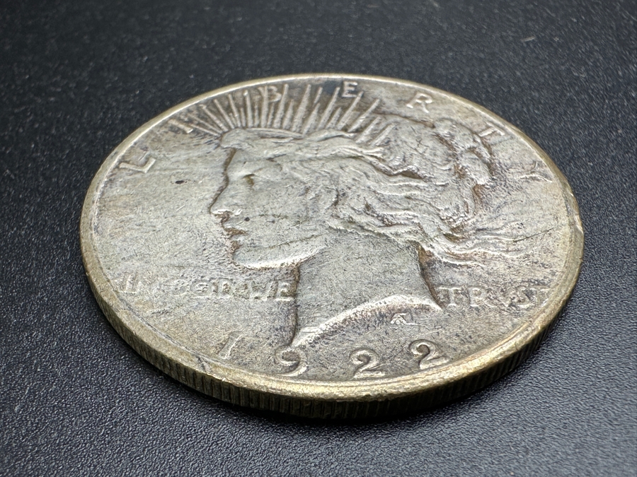 1922 Peace Silver Dollar [Photo 2]