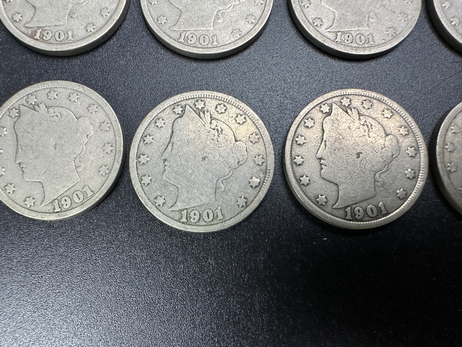 (42) 1901 Liberty Head V Nickels [Photo 3]