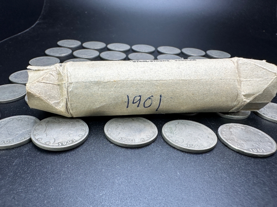 (42) 1901 Liberty Head V Nickels [Photo 9]