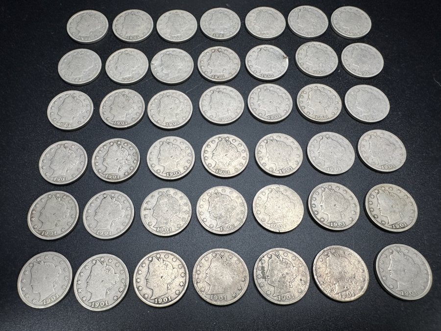 (42) 1901 Liberty Head V Nickels [Photo 2]