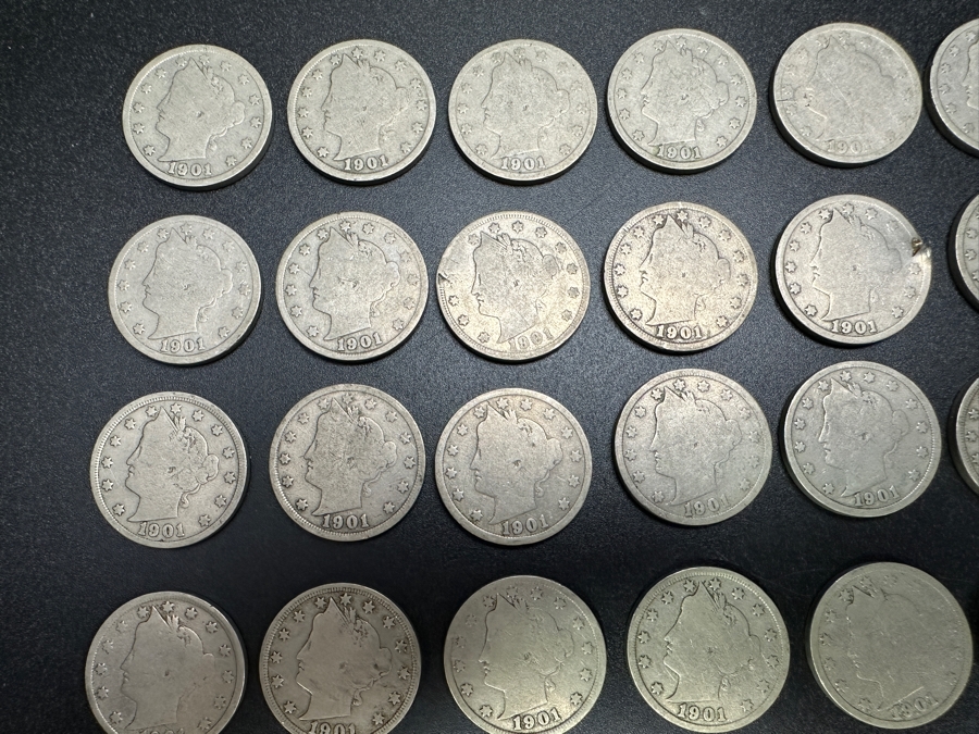 (42) 1901 Liberty Head V Nickels [Photo 7]