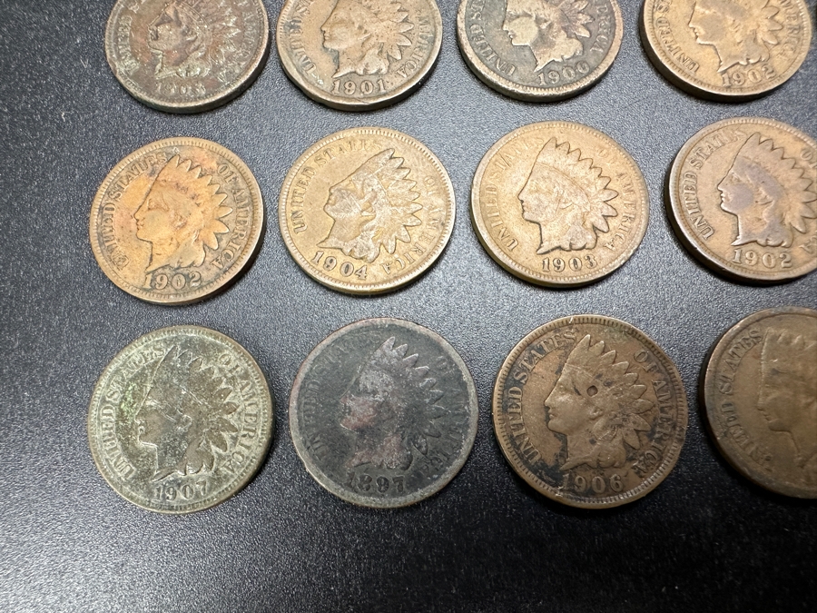 Collection Of (22) Antique Indian Head Cents - See Photos For Years 1890+ [Photo 2]