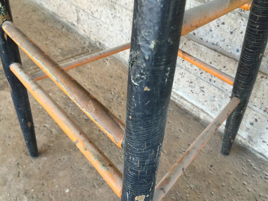 Primitive High Chair [Photo 10]