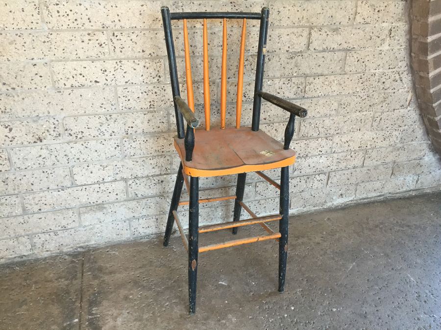 Primitive High Chair [Photo 1]