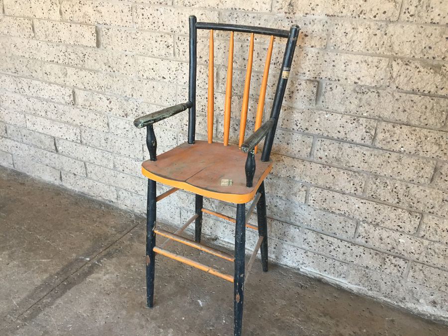 Primitive High Chair [Photo 2]