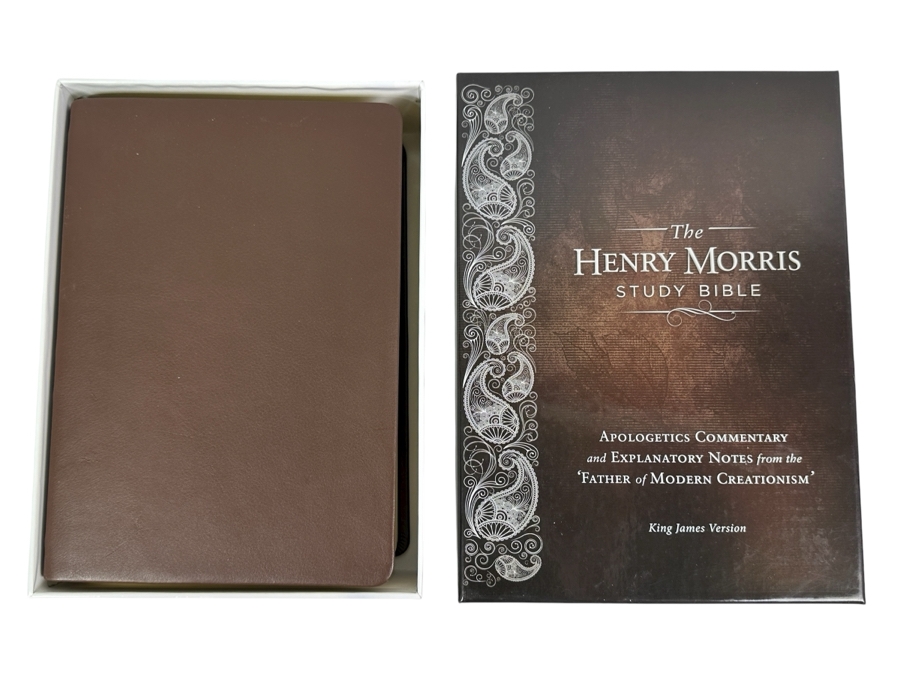 New King James Version Brown Calfskin Leather Bible Retails $139 [Photo 2]