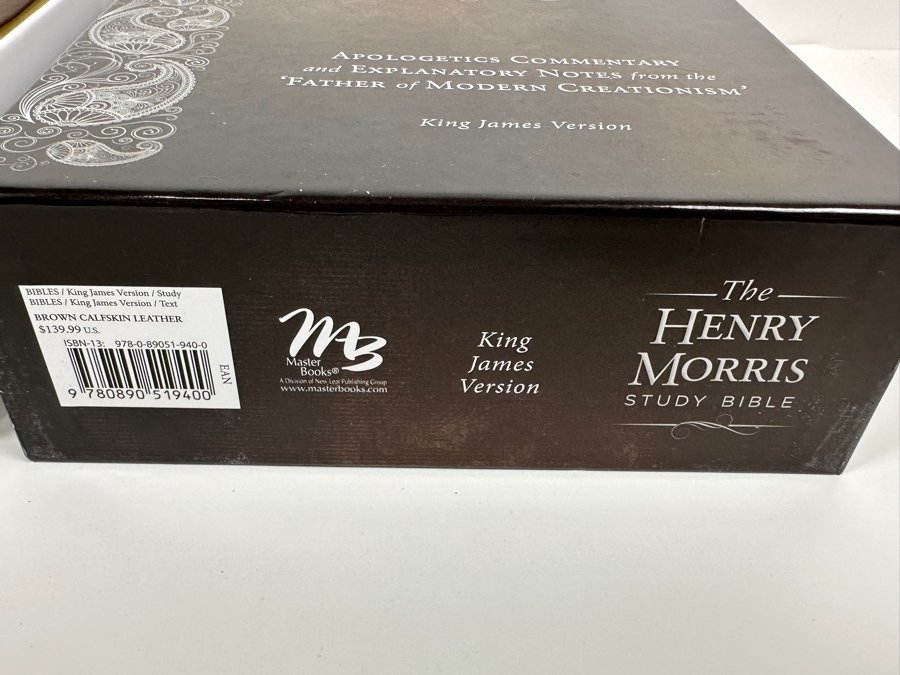 New King James Version Brown Calfskin Leather Bible Retails $139 [Photo 3]
