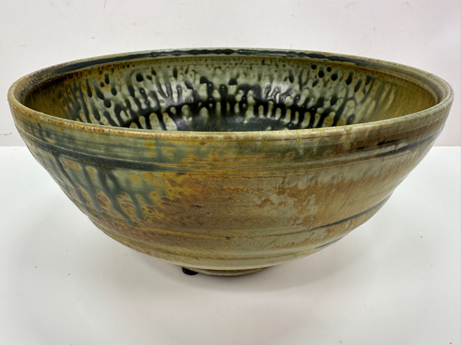 Mid-Century Signed Studio Pottery Bowl 8.75W X 4.5H [Photo 4]