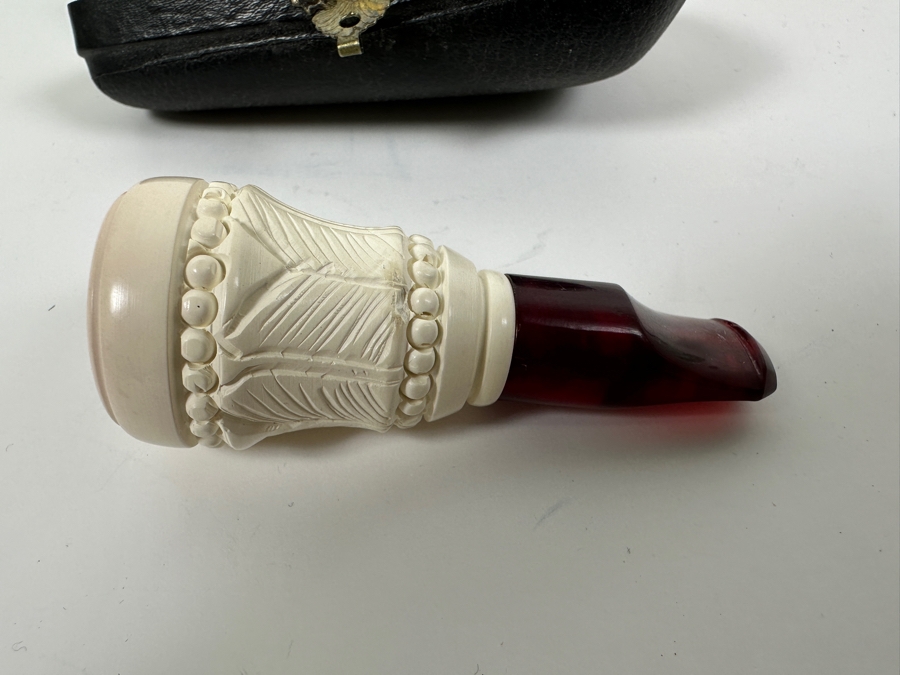 Small Carved Meerschaum Pipe With Case 3L [Photo 4]